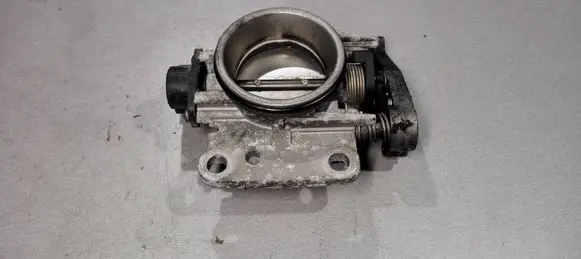 Renault Megane I Throttle valve 7700875435