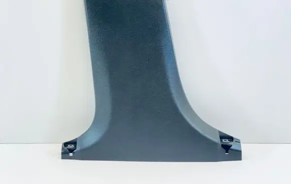 (B) pillar trim (bottom)