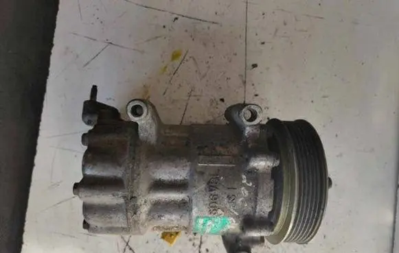 Peugeot 206 Air conditioning (A/C) compressor (pump) 9655191580 SD6V12 1096304444