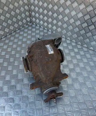 BMW 3 E90 E91 Rear differential 7566195 E2033V279 8909072414190163