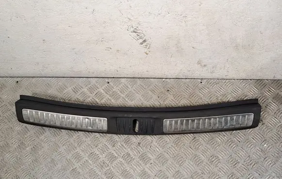 Toyota Avensis T270 Trunk/boot sill cover protection 5838705110C0 5838705110