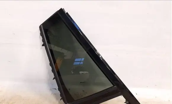 BMW X3 G01 Rear side window 