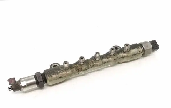 Toyota Avensis T250 Fuel main line pipe DJ006655 8945860010 D60804J03