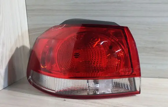 Volkswagen Golf VI Rear/tail lights 5K0945095E