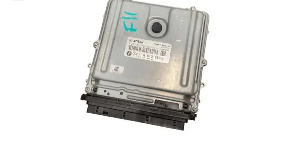BMW 5 F10 F11 Engine control unit/module DDE851325001 030121910 0281017648