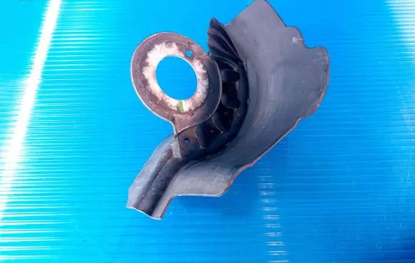 Audi A6 Allroad C7 Rear coil spring rubber mount 8R0511540C