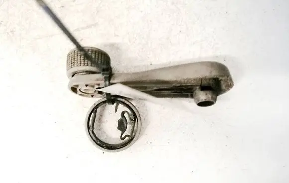 Volkswagen Transporter - Caravelle T4 Front door window winding handle 1h0837581d