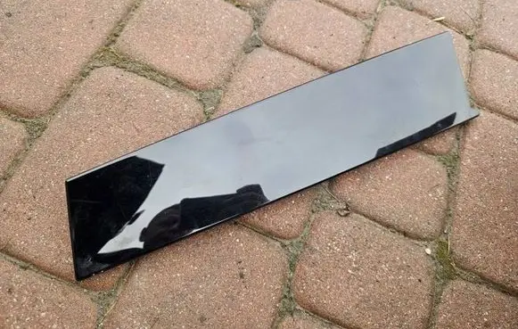 Front door trim (molding)