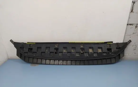 Skoda Octavia Mk3 (5E) Front bumper lip 5E0807611D