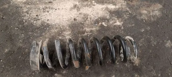 BMW 3 E90 E91 Rear coil spring 6764419