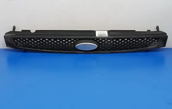 Ford Fiesta Front grill 2S618A133BW
