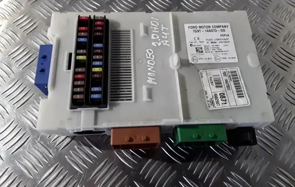 Ford Mondeo MK IV Comfort/convenience module 7G9T14A073DD
