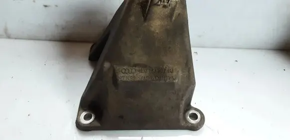 Audi A8 S8 D3 4E Engine mounting bracket 4E0199307BJ