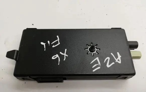 BMW X6 F16 Aerial antenna amplifier 928708