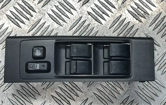Toyota Corolla E120 E130 Electric window control switch 54355667D 1000402
