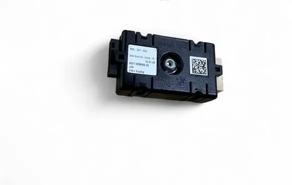 BMW i4 Aerial antenna amplifier 18899510H 6838605 920537001