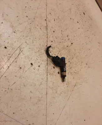 Chrysler Sebring (JS) Fuel injector 04891577AB 6309W08457
