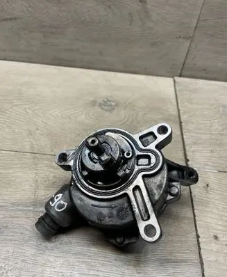 Vacuum pump