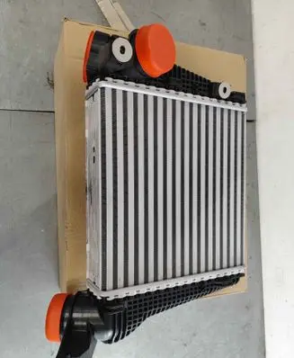 Porsche Macan (95B) Intercooler radiator 95b145803g 95B145803C 95B145803G