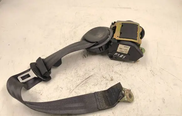 Audi A4 S4 B5 8D Rear seatbelt 8D5857805 560417600