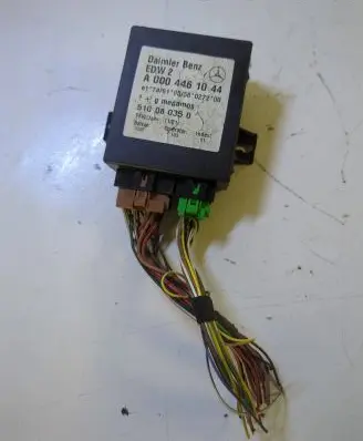 Mercedes-Benz Vito Viano W638 Other control units/modules A0004461044 510080350 5560272000