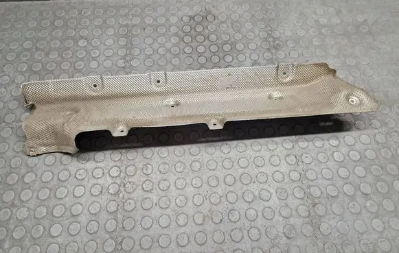 BMW 2 Active Tourer U06 Exhaust heat shield 9847275