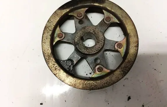 Toyota Corolla Verso AR10 Fuel pump gear (pulley) 