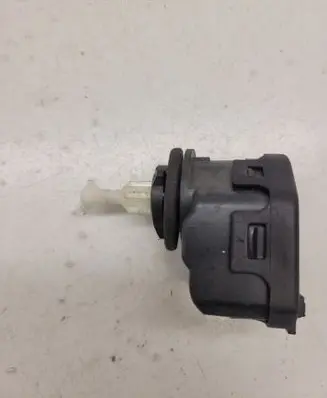 Volkswagen Golf IV Headlight level adjustment motor 1J0941295C