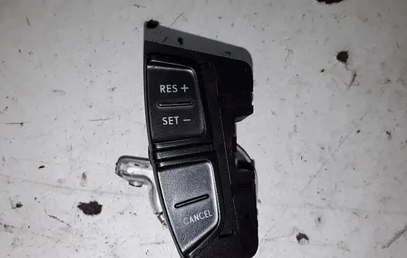 Skoda Superb B5 (3U) Steering wheel buttons/switches 1U0959537G