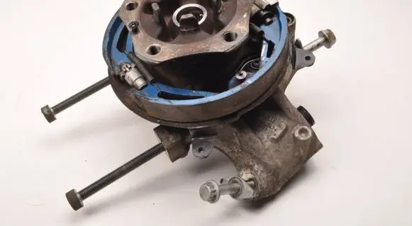 Porsche Cayenne (9Y0 9Y3) Rear wheel hub spindle/knuckle 9Y0505433B