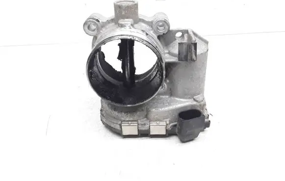 Volvo V70 Throttle valve 8692720 0281002701