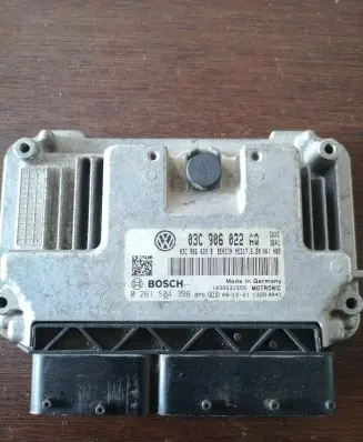 Seat Altea XL Engine control unit/module 03C906022AQ 03C906022B 0261S04396