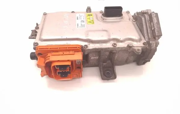 BMW i3 Voltage converter inverter 8650657 20160214 0437508602