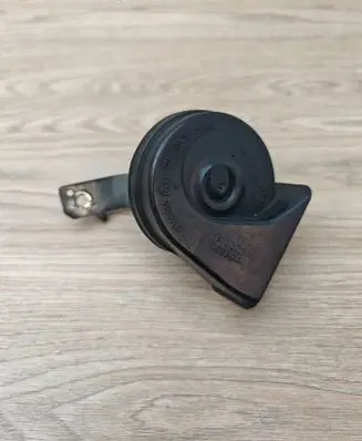 Volvo XC70 Horn signal AM80S