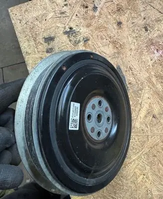Volvo S60 Crankshaft pulley 31401194
