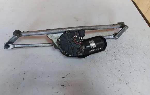 BMW 3 E36 Wiper motor 8363513 9528 TGE431A