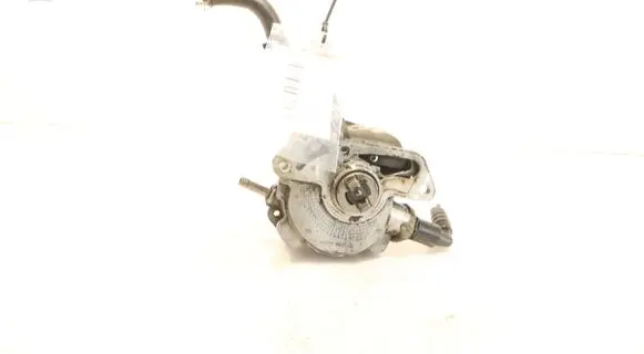 Volkswagen Jetta V Vacuum pump