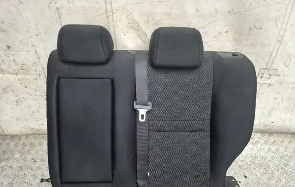 Rear seat