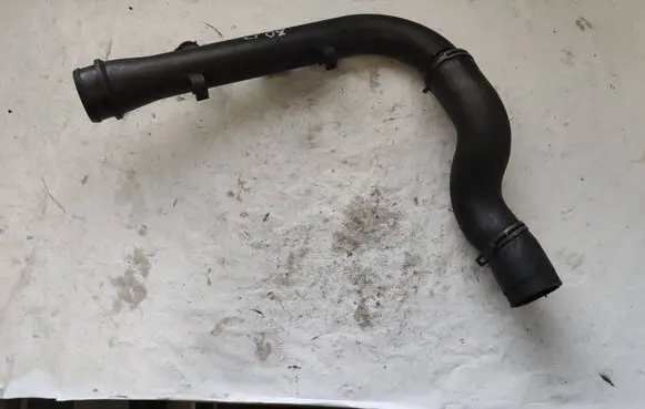 Volkswagen II LT Intercooler hose/pipe 2D0145840