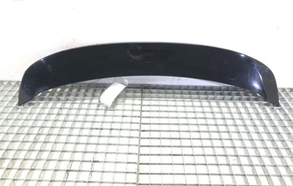 Tailgate/trunk spoiler