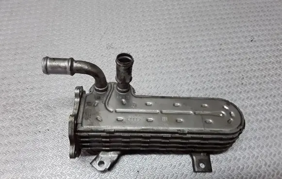 Audi A3 S3 A3 Sportback 8P EGR valve cooler 038131513AD