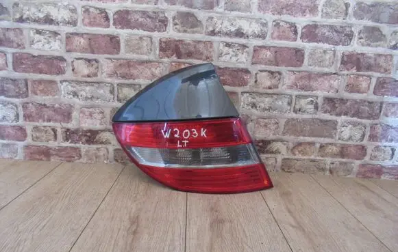 Mercedes-Benz C W203 Rear/tail lights