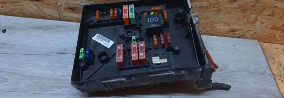 Fuse box set