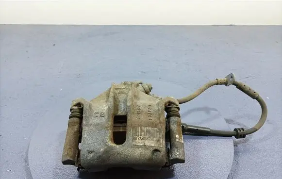 Peugeot 208 II Front brake caliper