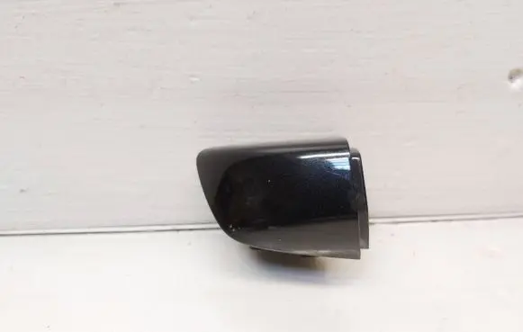 Volkswagen Golf VI Front door handle cover 