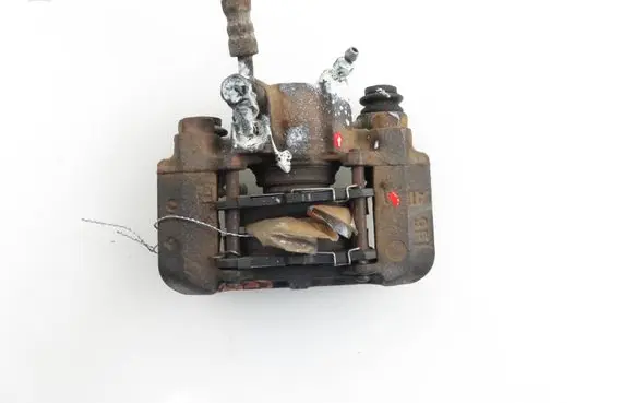 Toyota Corolla Verso E121 Rear brake caliper 