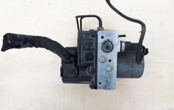 Alfa Romeo GT ABS Pump 0265950183