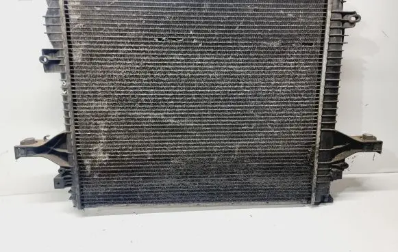 Volvo XC90 Coolant radiator 30636580 31293550