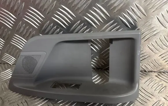 Seat Alhambra (Mk2) Sliding door cover cap 7N0868161A