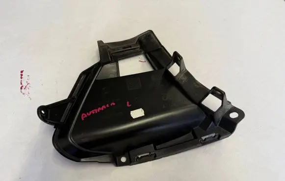 Renault Austral Front bumper mounting bracket 628111091R
